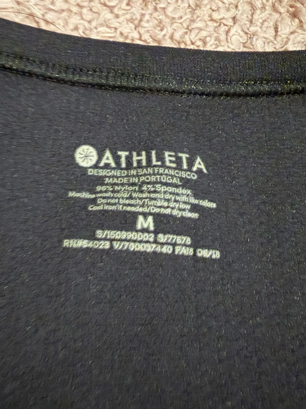 Athleta Speedlight Seamless Tee Ruched Athletic Performance Top. Color Black. M - Picture 7 of 10